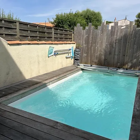Le Moulin D'amour - Agreable Maison Familiale Proche Centre De La Rochelle Avec Piscine Chauffee Holiday home La Rochelle (Charente-Maritime)